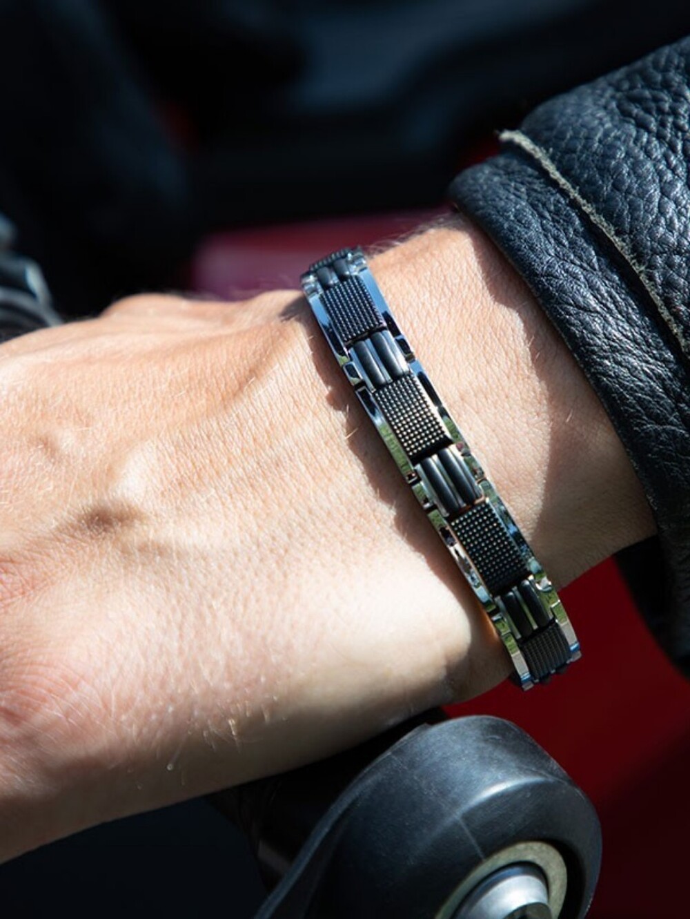 Two-tone men's steel bracelet